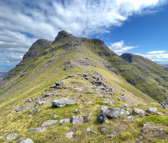 Final approach to Stùc Loch na Cabhaig