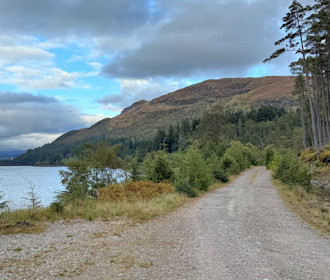 On thetrack, looking back to Binnein Shios