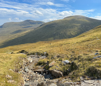 Descending north-eastwards from Beinn Bheag