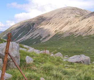 Beinn Dearg Mheadhonach from above the Màm a' Phobuill Beinn Dearg Mheadhonach from above the Màm a' Phobuill