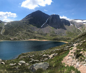 On the path above Loch Avon, Càrn Etchachan and Shelter Stone Crag ahead On the path above Loch Avon, Càrn Etchachan and Shelter Stone Crag ahead