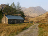 Corryhully bothy and the track to Sgurr Thuilm